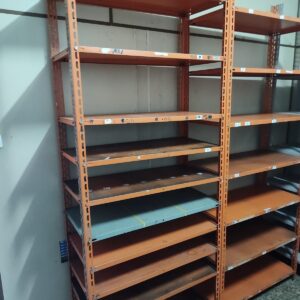 Prateleira de Aço Industrial - Vários Modelos - Preços Variados