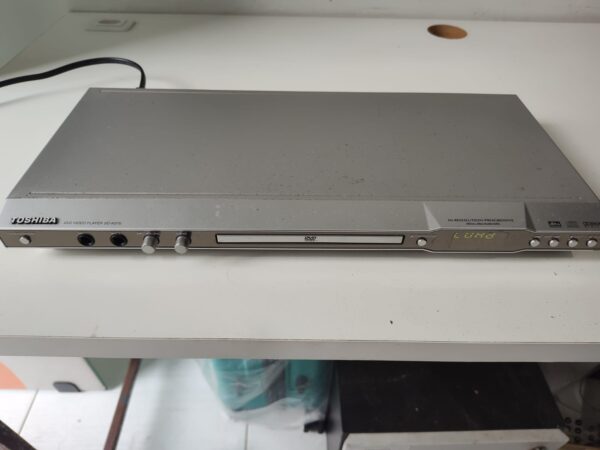 DVD com Karaokê - Toshiba - Com Controle - Image 3