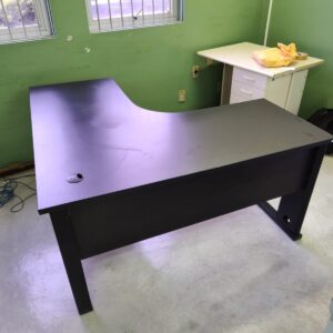 Mesa em L - Cor Preta - Excelente Qualidade