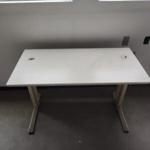 Mesa de Escritório - Cor Bege - Excelente Qualidade