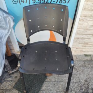 Cadeira Base Fixa - Cor Preta - Temos 3 unidades