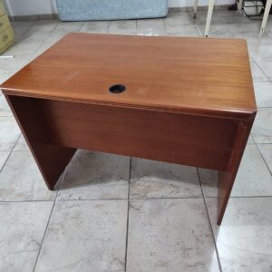 Mesa de Escritório - Madeira - 1,05 mts x 0,70 cm