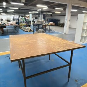 Mesa Para Trabalho - Com Regulagem de Altura - Mesa Grande