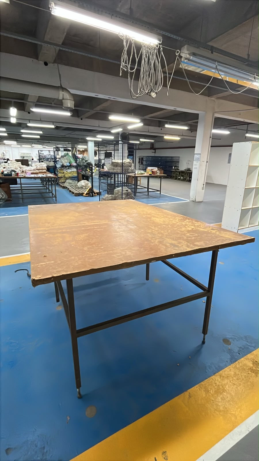 Mesa Para Trabalho - Com Regulagem de Altura - Mesa Grande