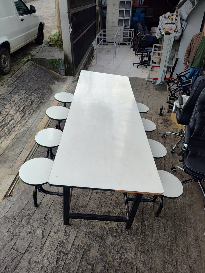 Mesa de Refeitório - 8 Lugares - Com Acento Retrátil - 2.00 Mts x 0,80 cm prof. - Imagem 4