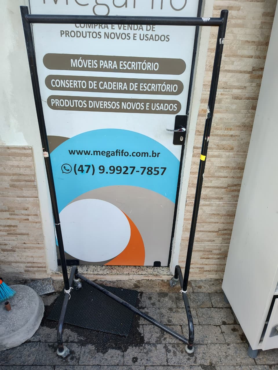 Arara Extremamente Reforçada - Com Rodinhas(1,60 mts Alt. x 0,70 cm comp.) - Imagem 3