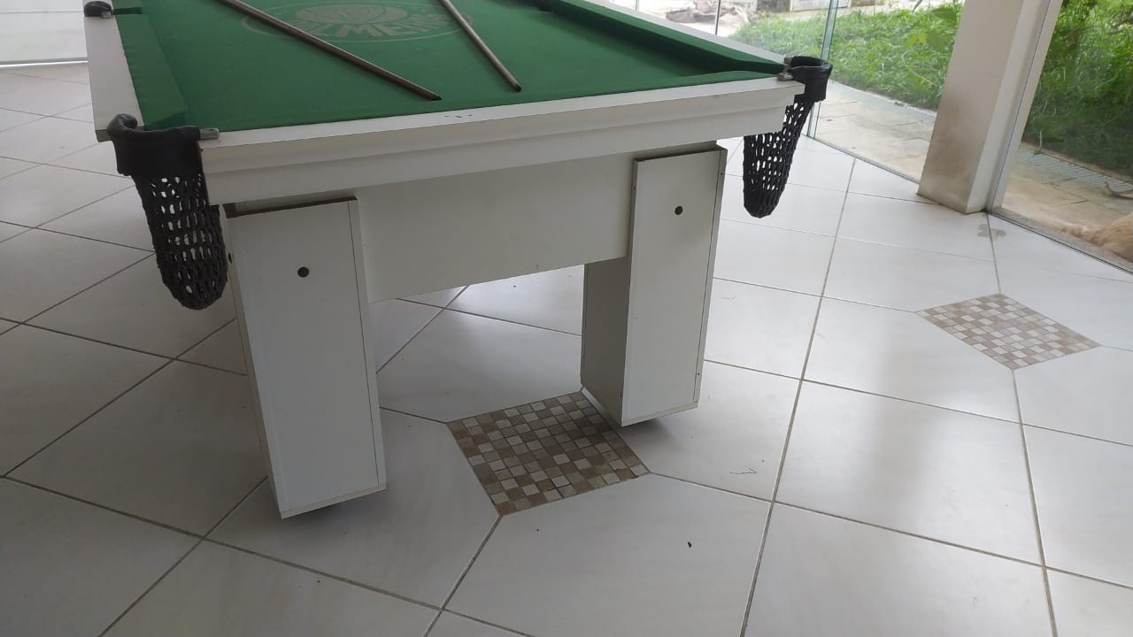 Mesa de Sinuca Completa com Tacos e Suporte - Imagem 4