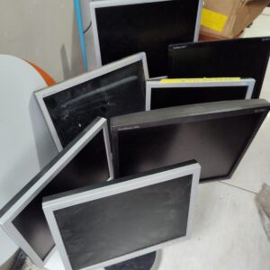 Lote de Monitores com Defeito para Conserto ou Retirada de Peças(Leia a Descrição)