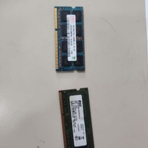 Memoria Ram para Notebook - DDR3 4 GB(50 reais e 2 GB 40 reais)